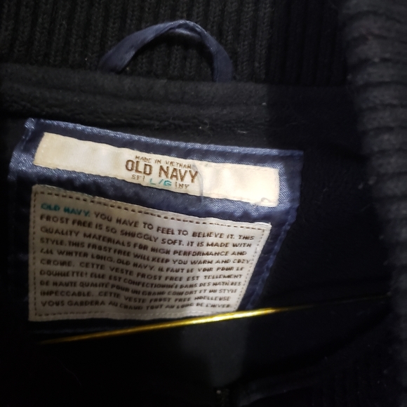 Old Navy puffer jacket - Picture 2 of 3